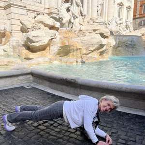 Meet your Posher, Lori